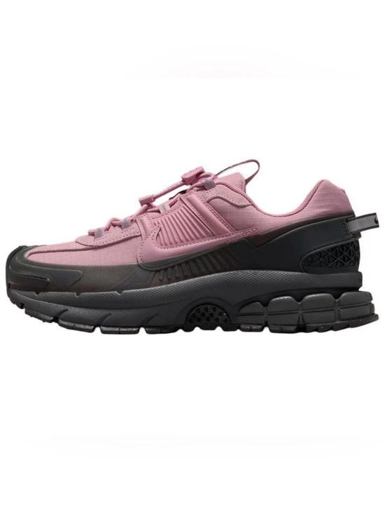Nike Shoes - Nike Zoom Vomero 5 Roam Elemental Pink Anthracite Size 7.5